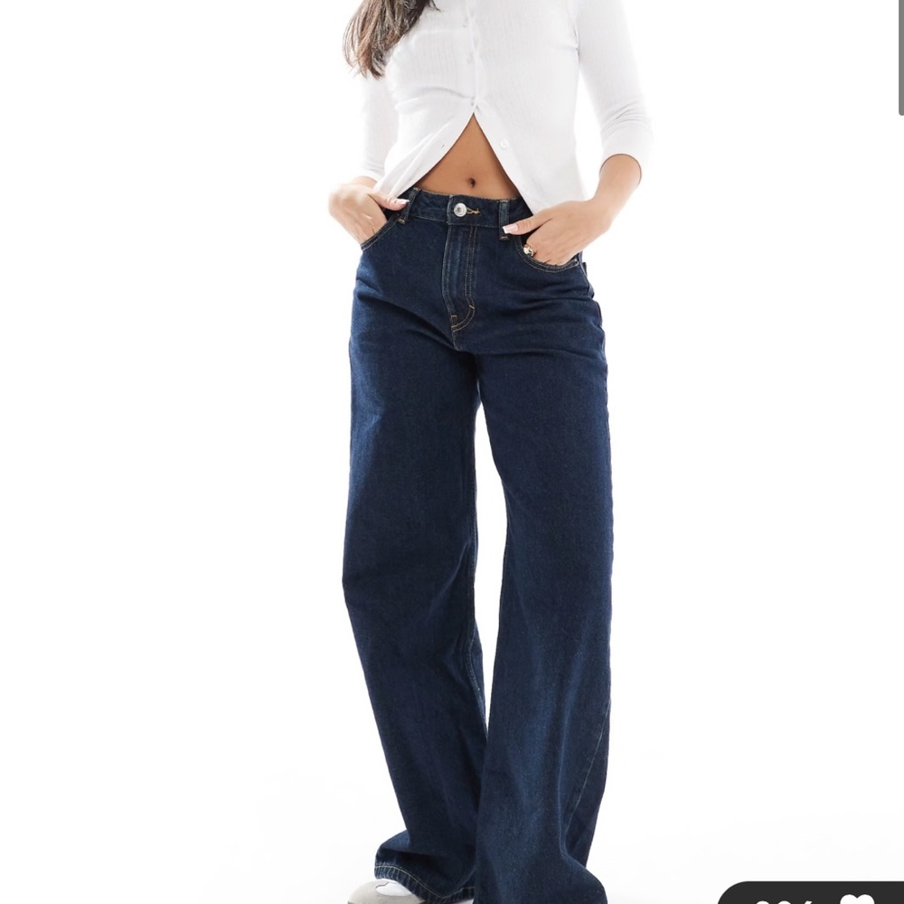 Pull&Bear mid rise wide leg jean in dark blue rinse
